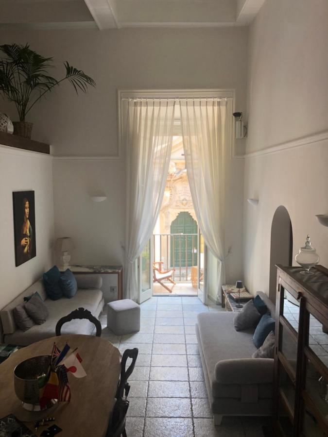 New! Bellissimo Palazzofranchi Pantheon Lägenhet